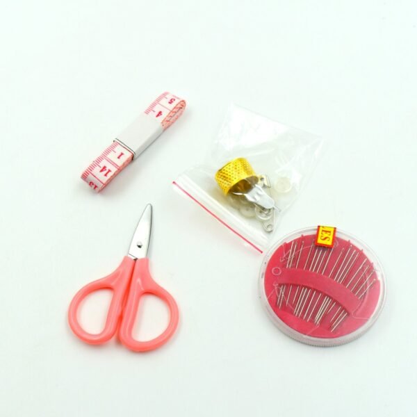 07_b7f45b90-4846-4df1-8033-f5f758a042dd.jpg Heart-Shaped Sewing Box Multi-Functional Convenient Sewing Tools