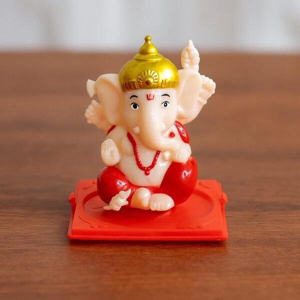 07_ganesha_0d368e68-7203-4d0e-a8ae-863c88453662.jpg Decorative Small Lord Ganesh Idol in Transparent Case (1 Pc)