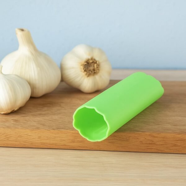 07_garlic-peeler.jpg Premium Silicone Garlic Peeler Tube (1 Pc)