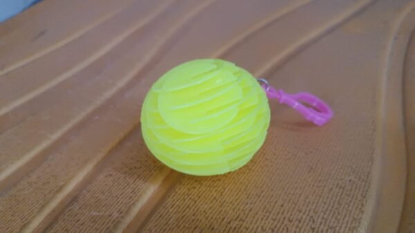 07bbb80f-2d65-4e4d-abd7-ef158cbd4a4c.jpg Flexible plastic Worm Fidget Toy (1 Pc)