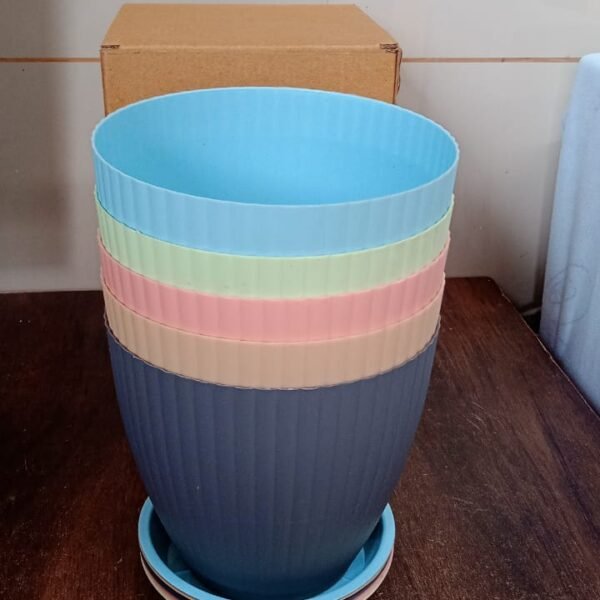 081d3716-aae5-4f59-8d36-02284e1773cd.jpg Plastic Flower Pot with Bottom Tray (5 Pcs Set)