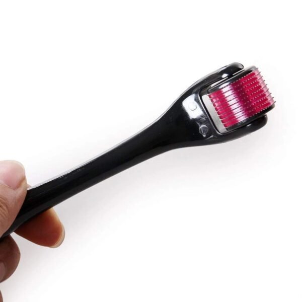 Derma Roller Anti Ageing Facial Scrubs & Polishes Scar Removal Hair Regrowth (2 MM)