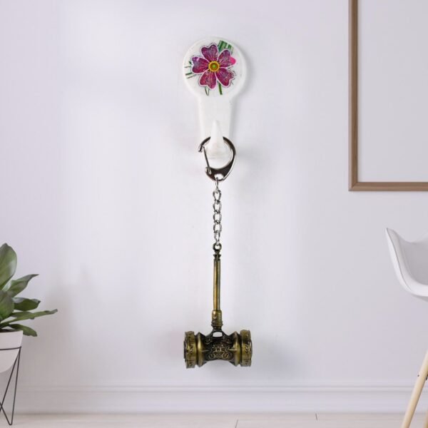 08_7f089424-bbf7-4f2e-a878-97bbd634a71c.jpg Durable Metal Keychain – Stylish & Functional