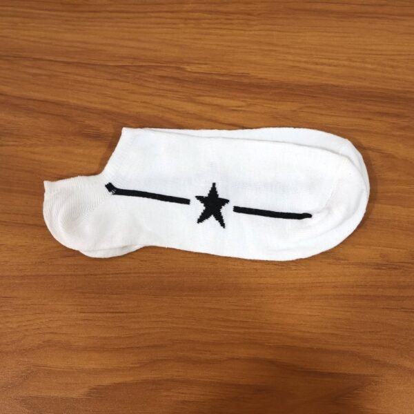 08_9b8a5914-c6a5-45ba-9585-f0c9d6adace3.jpg White Star Pattern Low-Cut Socks (1 Pair)