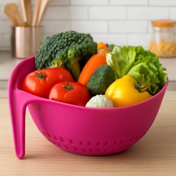 Supermom Plastic Premium Multipurpose Triangular Kitchen Colander (1 Pc)