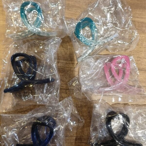 Plastic Hair Clamp Grip, Simple Matte Hair Barrette Clamp (12 Pc /  Mix Design)