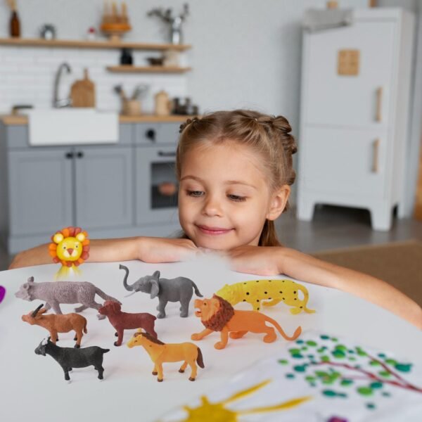 09_464f2bd4-3880-4ef4-bcd7-337f63bea569.jpg Animal Kingdom Plastic Toy Set for Kids (14 PC)