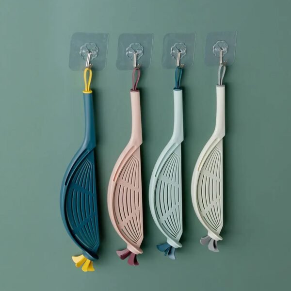 09_7fa6ec5c-5a02-4250-af17-0acb4037cb48.jpg Plastic Kitchen Strainer Baffle Tool for Rice, Beans & Peas (1 Pc)