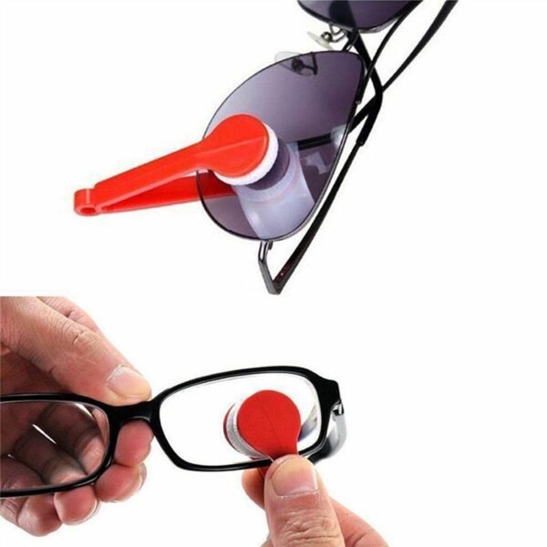 5 Pc Goggle Cleaner With Box used for cleaning glasses and goggles