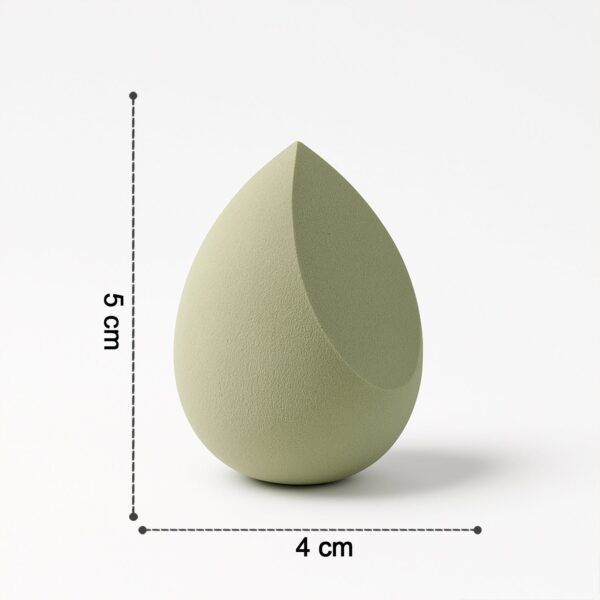 Makeup Sponge blending liquid Foundations, Powders, and Creams (Multicolor / 1 Pc)