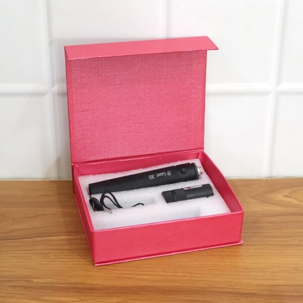 09_be3e4bd2-91be-4962-b15d-38d24d41bae1.jpg High-Power Green Laser Pointer Set