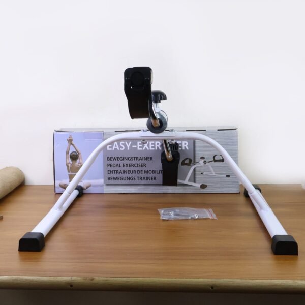 09_d6a36b7b-ffe7-47b8-9b10-061030658e59.jpg Mini Pedal Exerciser for Home Workout (1 Pc)