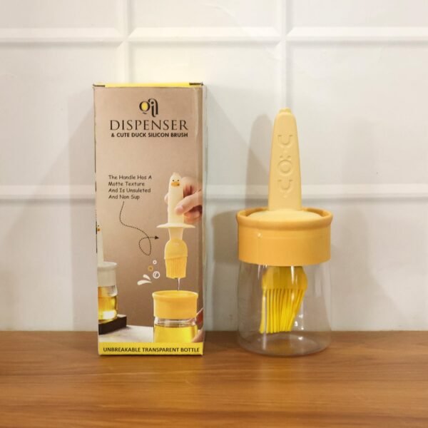 09_oil-dispenser.jpg 2-in-1 Oil Dispenser Bottle (1 Pc)