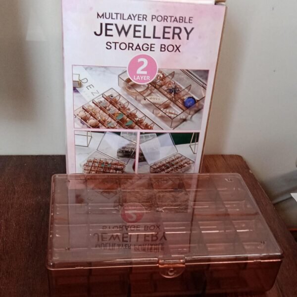 09cb77ee-2752-4db1-97e4-6e6098d61f04.jpg 2-Layer Acrylic Jewelry Storage Box with 30 Compartment Dustproof Organizer