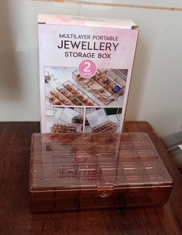 09cb77ee-2752-4db1-97e4-6e6098d61f04.jpg 2-Layer Acrylic Jewelry Storage Box with 30 Compartment Dustproof Organizer