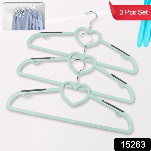 Plastic Clothes Hangers, Slim & Durable Space-Saving Hangers (3 Ps)