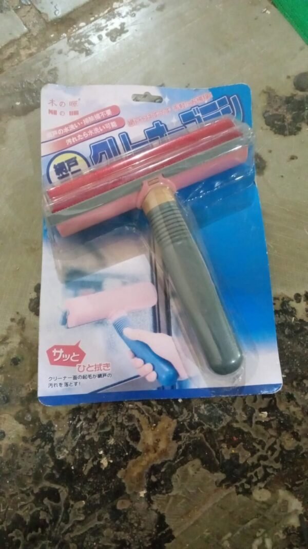 0b520d5b-4a89-48bc-97ed-df844b09fef9.jpg Plastic Handle Sofa Bed Clothes Lint Hair Dust Remover Cleaning Brush (1 Pc)