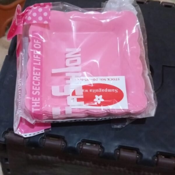 0b7c1e3e-7c5c-4ba6-9d1f-c05221508d1d.jpg Square Plastic Dinner Plate Snacks Breakfast Serving Trays Home School 8 Pc Set