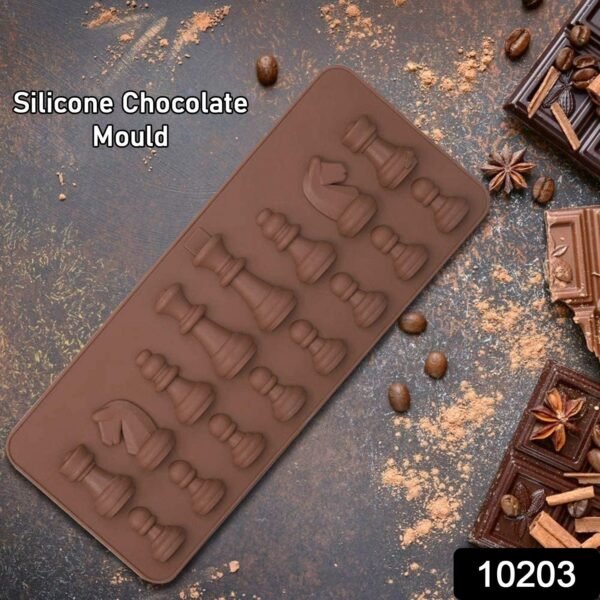 0d55aae9-5f9f-4a40-be05-e83bed076118.jpg Silicone Chocolate Mould Chess Shape (1 Pc)