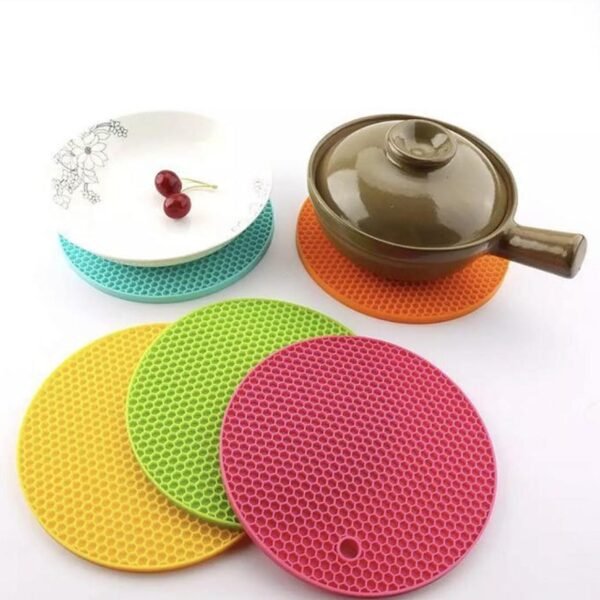 10_e99faed8-feb9-4cbe-a143-5460cbcd50ca.jpg Silicone Trivet for Hot Dish and Pot, Silicone Hot Pads ( 1 pcs )