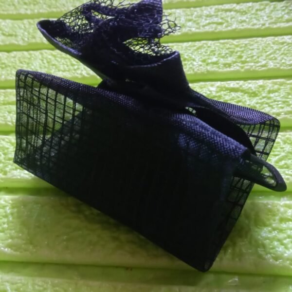 Hanging Waste Garbage Bag Holder Storage Bag with Wide Handle for Kitchen (1 Pc)