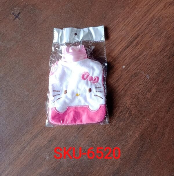 1634f5c0-ca96-4dd8-8177-490596b69d49_e7d7eb31-ca0b-4b13-8230-cf1ffb2599a9.jpg Pink Small Hot Water Bag with Cover for Pain Relief