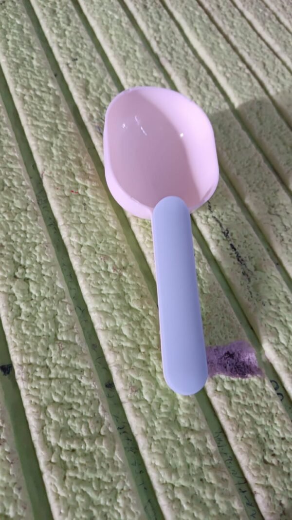 1882d3a0-1e94-4462-a2b1-ab872b5c8358.jpg Large Plastic Measuring Spoons Flour Scoops for Home Kitchen (1 Pc)