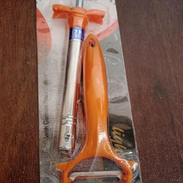 19ecd717-a597-4a08-a505-9330b468f1e4.jpg 2 in 1 Kitchen Combo Lighter with Vegetable Cutter Peeler For Kitchen (2 Pc Set)