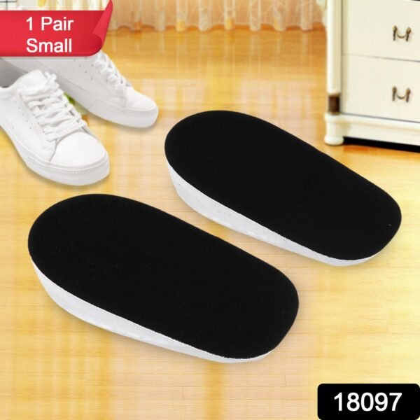 1_57c90ae7-14a4-4f55-a370-ae0da4d0233f.jpg 1 Pairs Silicone Heel Pads, Shoes Insole (12×7×2 Cm)