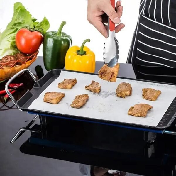 Non-Stick Parchment Paper – Easy Cleanup for Baking & Cooking (5 Mtr)