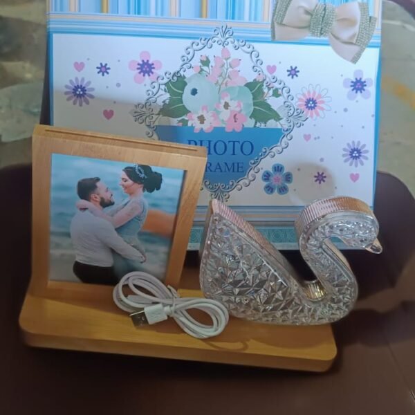 1c369316-1c54-4690-99d5-b130c5dfac6e.jpg Duck Shape Cystal Led Lamp & Photo Frame Night Lamp | Wedding Gift | love couple