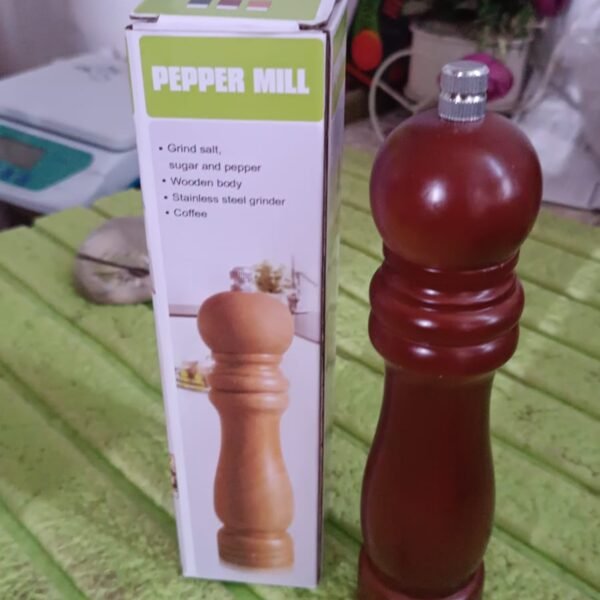 Wooden Pepper Mill 6 inch Tall - Best Pepper Grinder (1 Pc)