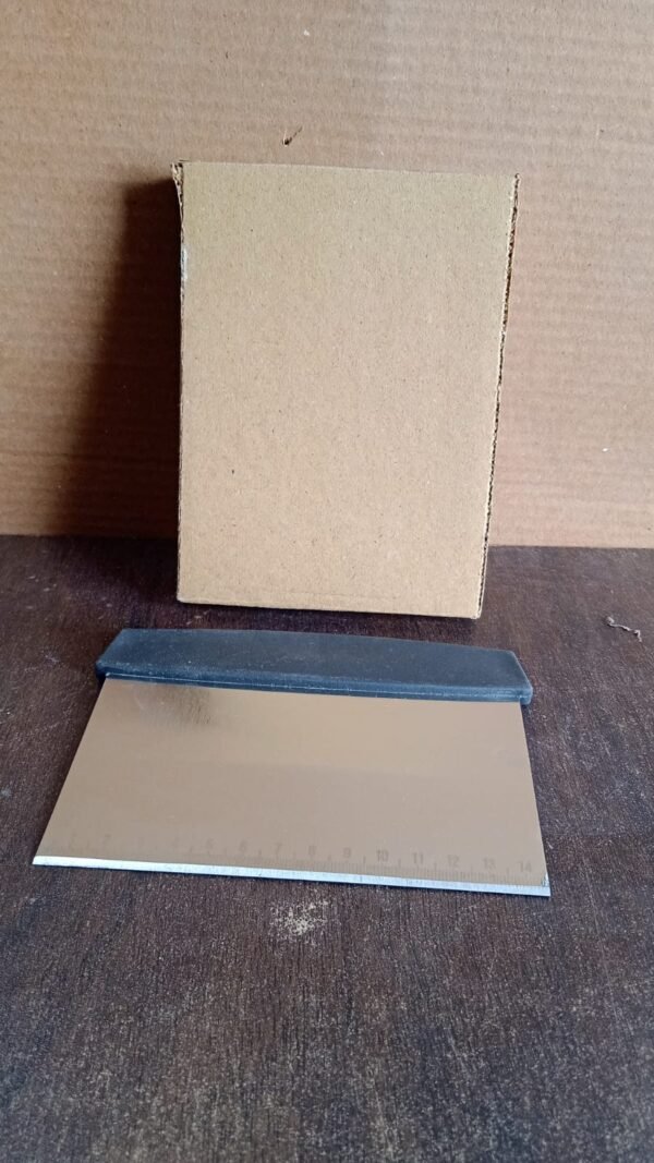 1fe48f2f-51f4-48e3-8d27-068254eecd22.jpg Premium Stainless Steel Dough Scraper (1 Pc)