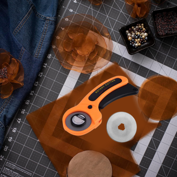 20061.png Heavy Duty Rotary Cutter 45mm Blade (1 Pc)