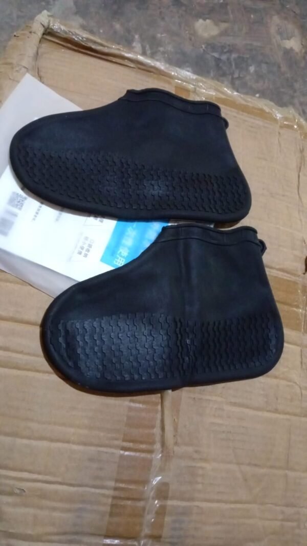 204ba050-9012-466c-98cd-7926903ef384.jpg Non-Slip Silicone Waterproof Anti-Skid Reusable Shoe Covers (Small, 1 Pair)