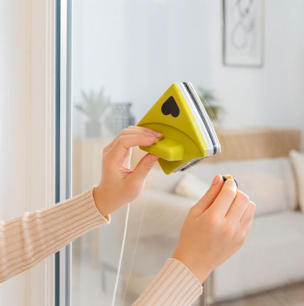 2092621118.png Double face glass cleaner Window Squeegee, Magnetic Window Washing Equipment.