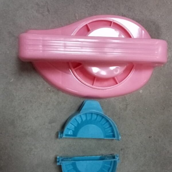 2116b10f-dd36-49e4-b7f4-8e3ea2aeb07b.jpg Puri Press & Dough Press Set Dumpling Dough Press ( 3 Pcs Set )