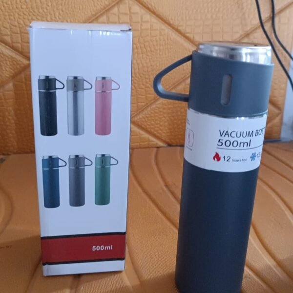 Stainless Steel Double Wall Insulated Flask Bottle With Cup (500ml Approx)