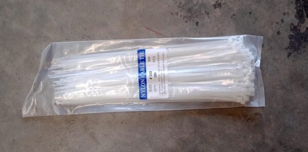 10Inch Nylon Self Locking Cable Ties, Heavy Duty Zip Wire Tie. Pack 100 - Black