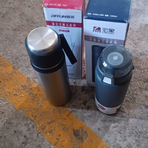 248dc048-6369-4e26-8386-d00e82406b68.jpg Stainless Steel Double Walled Vacuum Insulated Water Bottle (Mix Design 1 Pc)