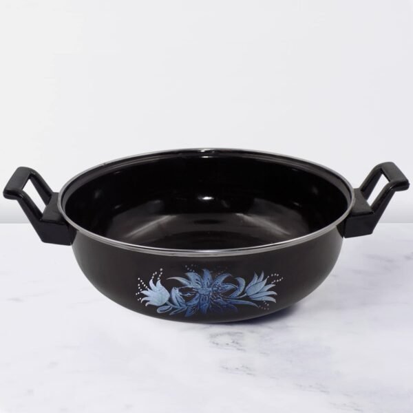 252103.jpg Traditional Small Cast Iron Kadai