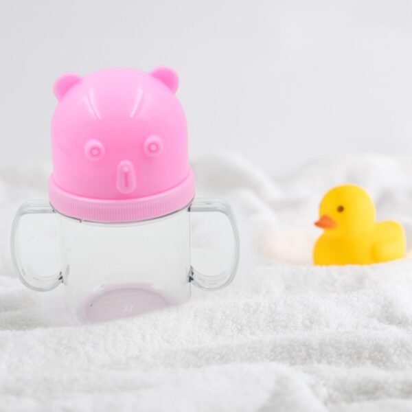 Baby Milk Sippy Mug – Leakproof Lightweight Nursing Cup for Kids (250 Ml / 1 Pc)