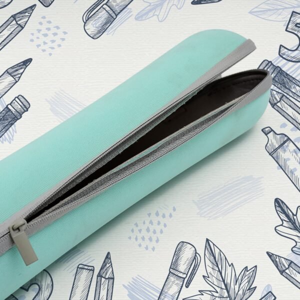 2_629482ee-ad14-4c32-835f-6878c7089710.jpg Portable Multipurpose Zip Pouch Bag – 30cm, 1 Pc