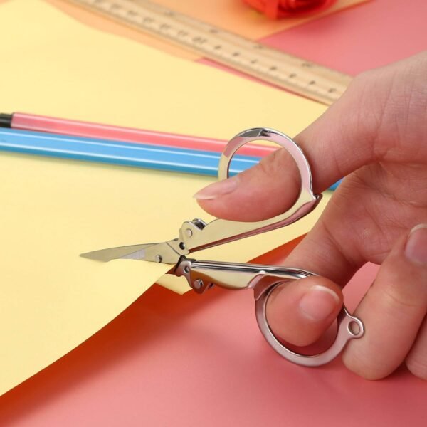 Folding Scissor 3.5inch used crafting and cutting purposes for children’s and adults