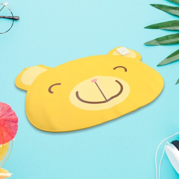2_bbf2c771-b201-45d4-b5f7-0b0fe211535a.jpg Electric Heat Mouse Pad: Perfect for Keeping Hands Warm While You Work