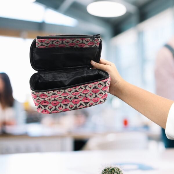 Travel Makeup Bag with Small Pouch – Waterproof Cosmetic Organizer