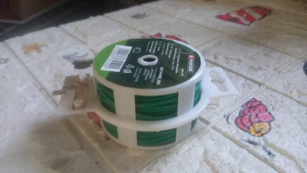 2a054542-797b-4122-b279-15ed120e41c6.jpg Garden Wire, Sturdy Plant Ties for Support, Garden Ties with Cutter (50 Mtr)