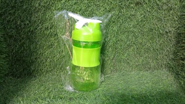 Shaker Bottle for Protein Mixes Pre Workout Shaker Bottles