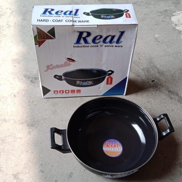 2b646df1-fa1b-4097-9007-31179eef414f.jpg Traditional Small Cast Iron Kadai