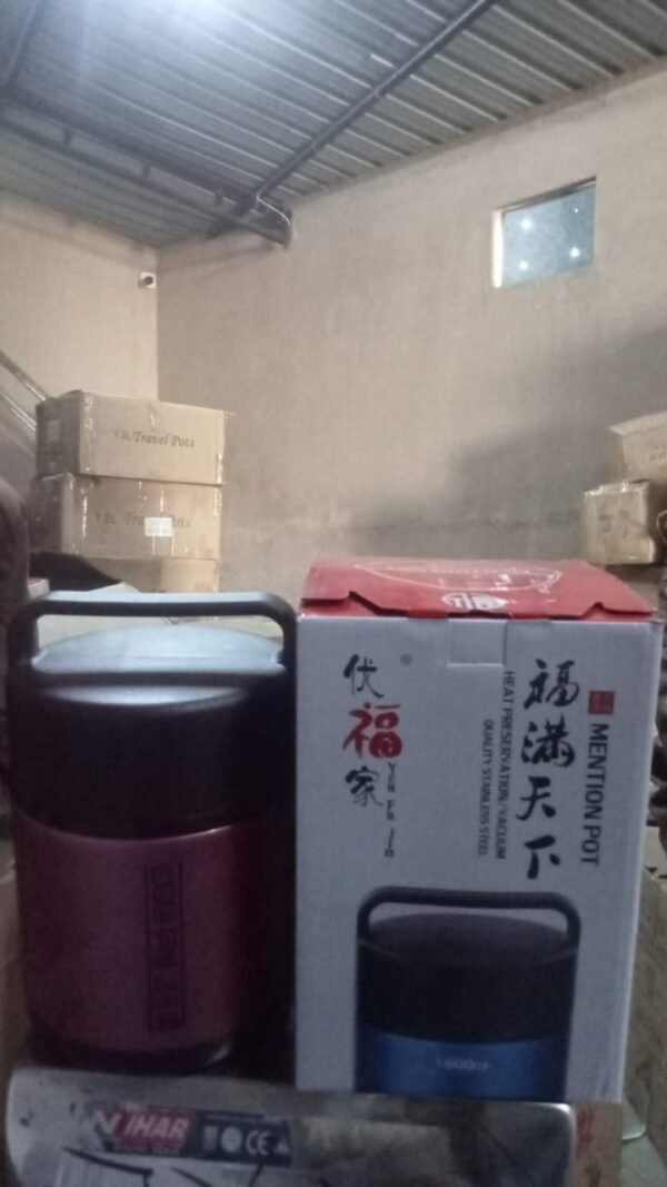 2bed2f15-f400-4ac0-b117-0731c7e4757c.jpg Vacuum insulated lunch box, 304 stainless steel, used for lunch storage, double-layer travel hiking picnic food jar, with folding spoon and handle BPA Free Thermos Lunch Box for Kids Adults (1600 ML)